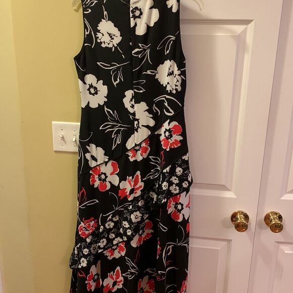 Calvin Klein floral size 4 midi dress with asymmetrical design - Picture 5 of 9